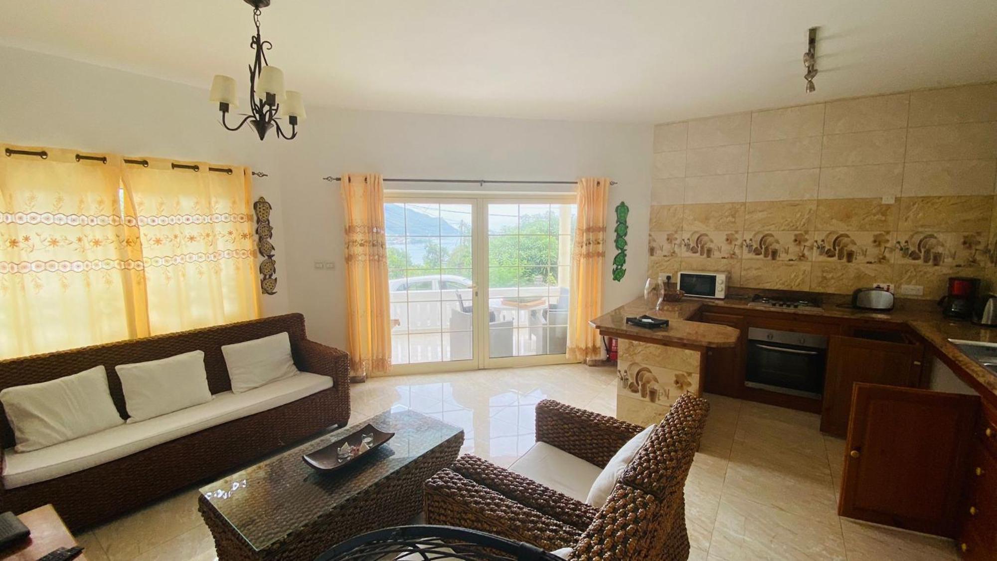 Korrine'S Cottage Horizon Beau Vallon  Exterior photo